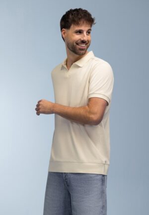 BLUEFIELDS | 48136056 | 1700 SEA